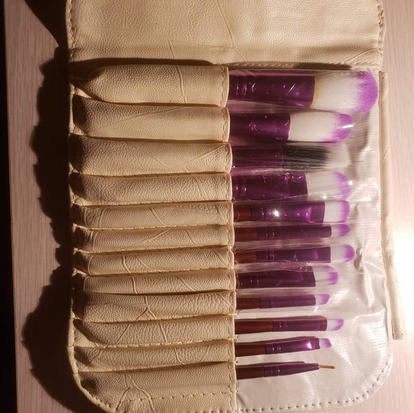 Make up Brush set - Picture 2 of 3